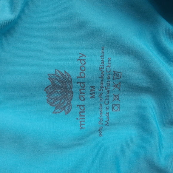 Racerback Yoga👣Top - Picture 4 of 4